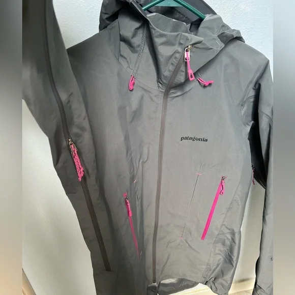 Patagonia super alpine goretex jacket - Picture 8 of 13
